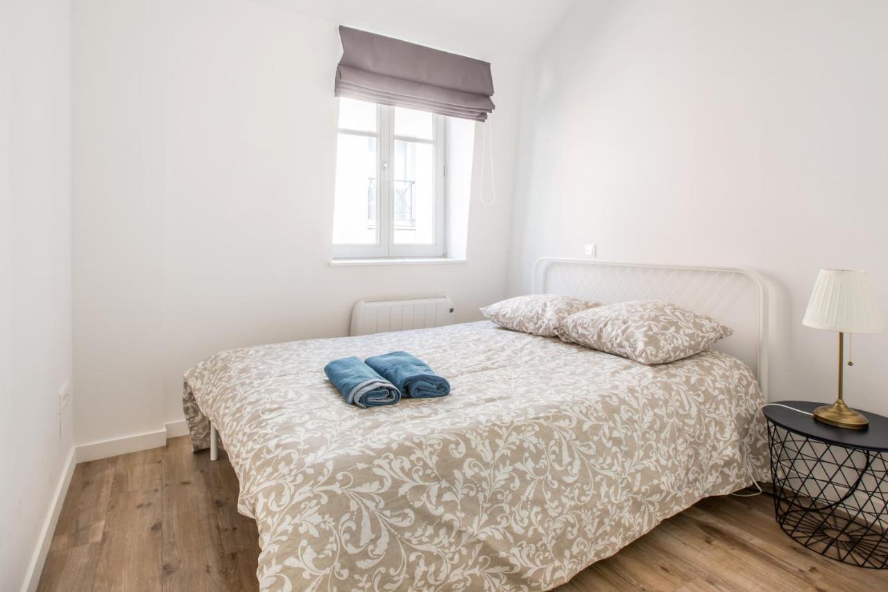 3 Chambres Au Coeur Du Vieux ลีลล์ ภายนอก รูปภาพ